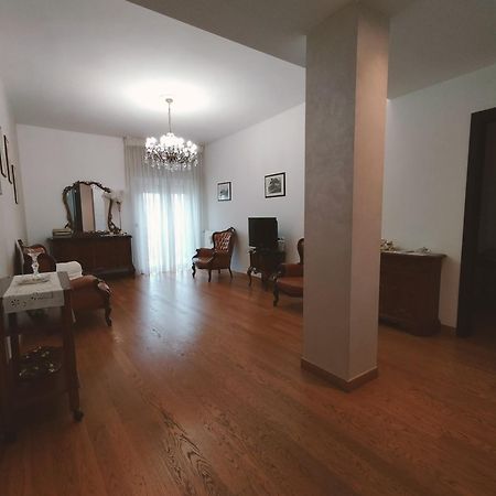 Bari 68 - Comfort Moderno & Fascino Antico Exterior photo